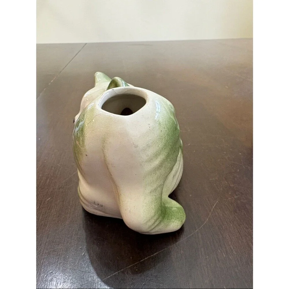 Vintage Airwick cat diffuser